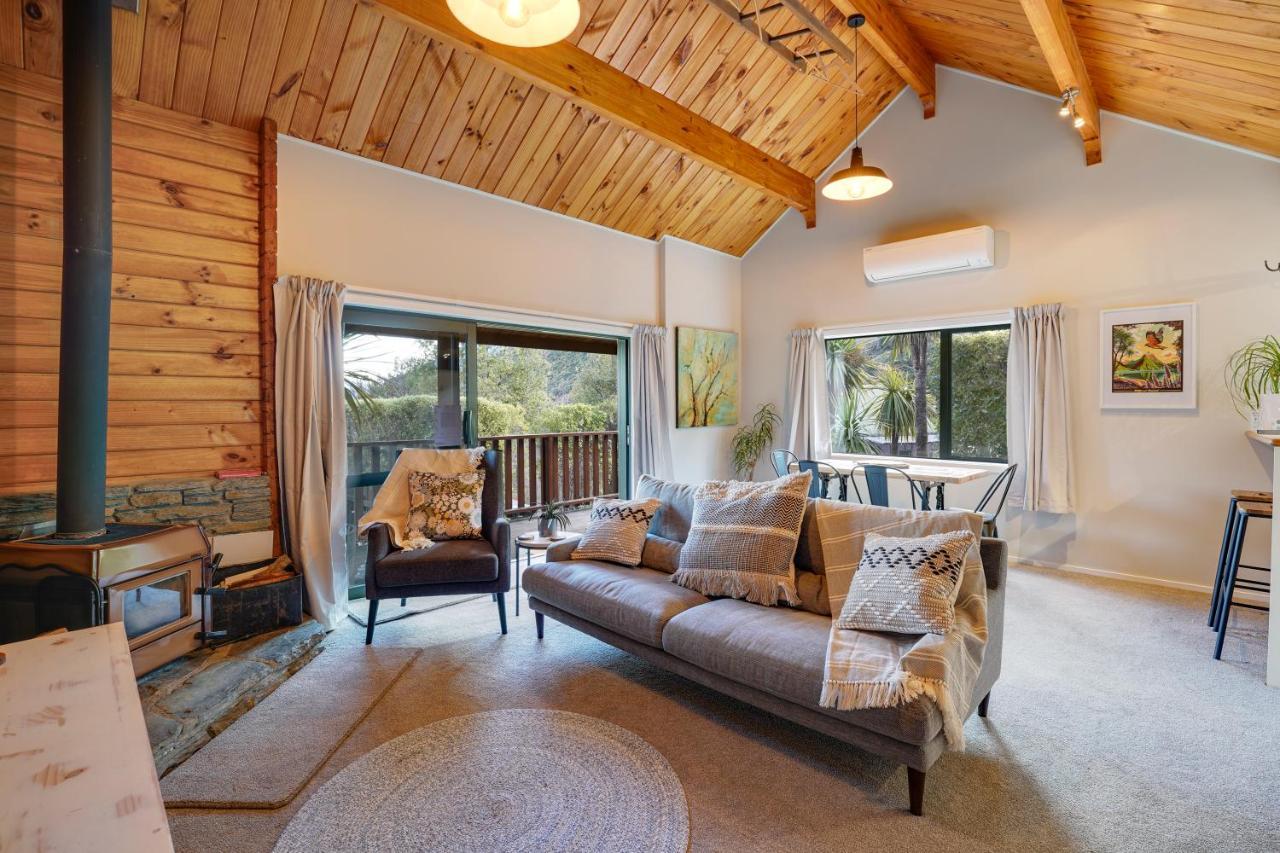 Alpine Hideaway - 2 Bedroom Closeburn Екстериор снимка