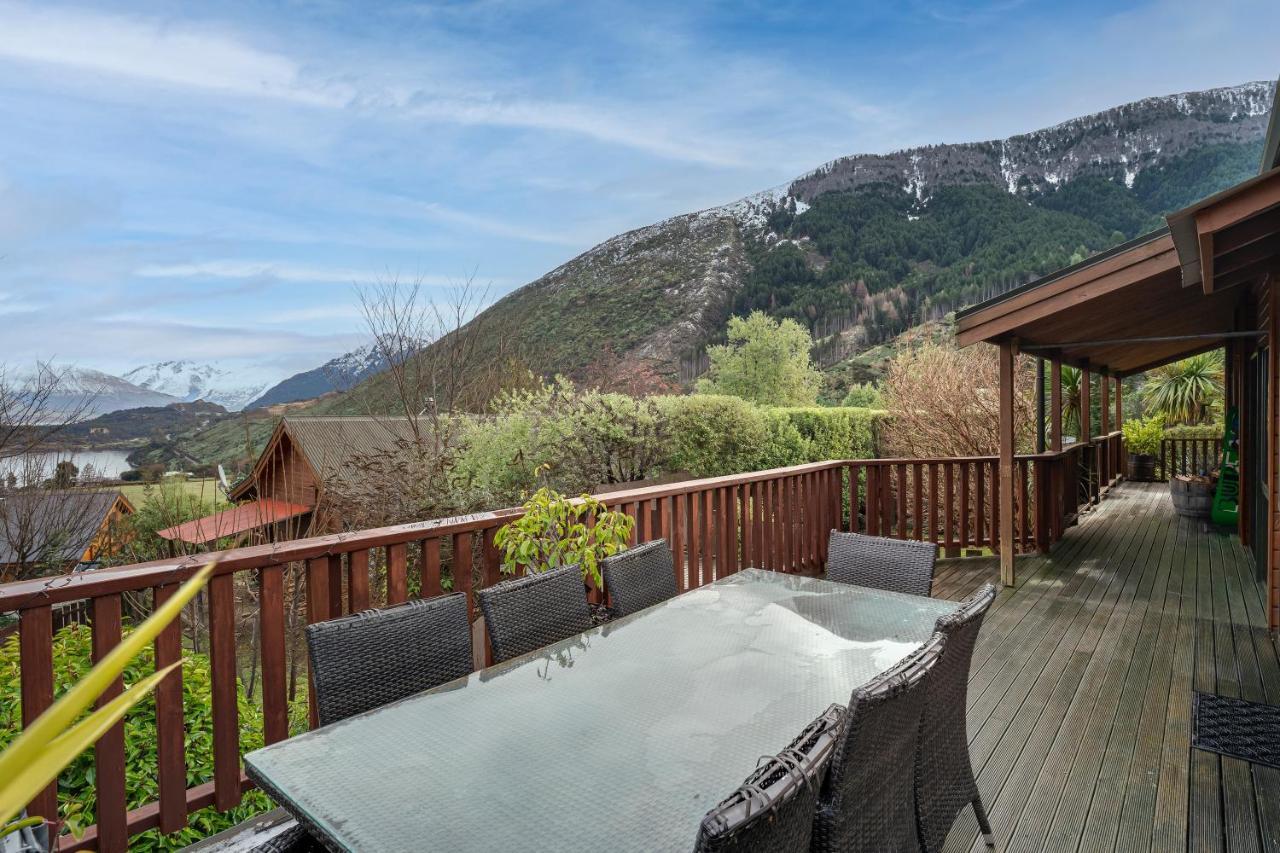 Alpine Hideaway - 2 Bedroom Closeburn Екстериор снимка