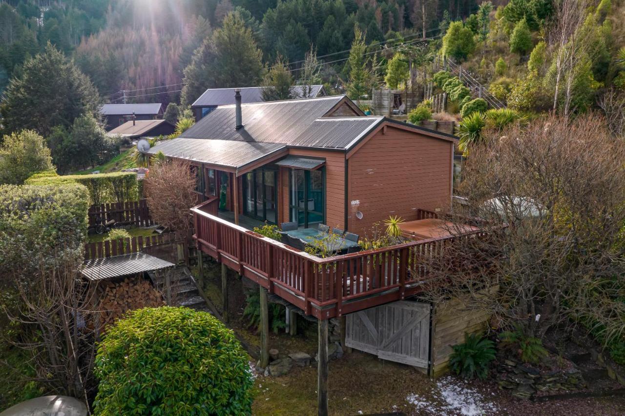 Alpine Hideaway - 2 Bedroom Closeburn Екстериор снимка